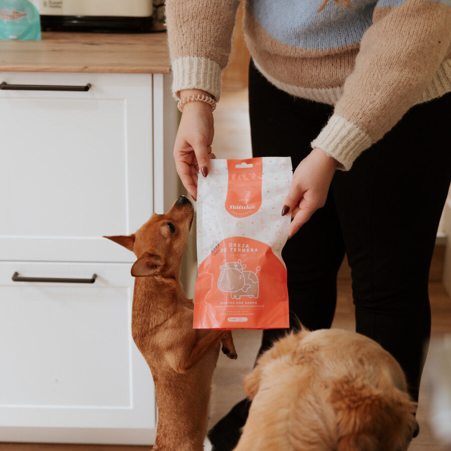 2 uds. x 50 g Natuka Orelha de bezerro para c&atilde;es, , large Imagem n&uacute;mero 3