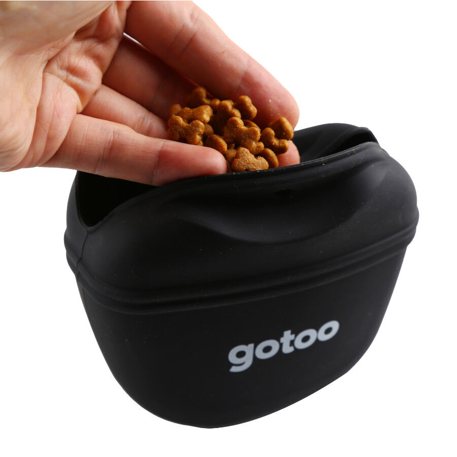 Gotoo Porta Snacks de silicone preto para c&atilde;es, , large Imagem n&uacute;mero 4