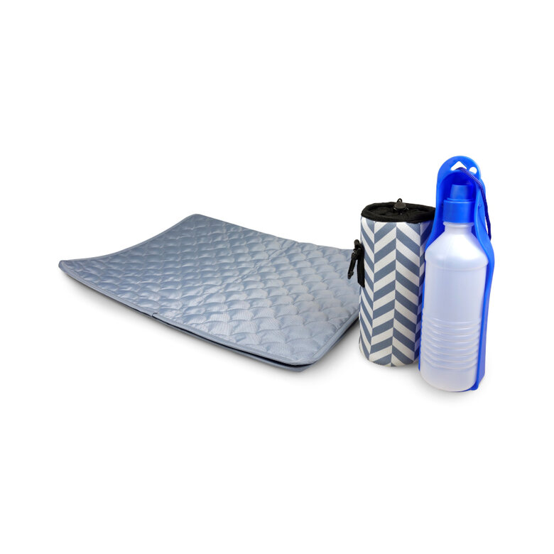 Summer Vibes Kit Refrescante de Viagem para Cães,  Imagem número 1 Summer Vibes Kit Refrescante de Viagem para Cães, , large Imagem número 1