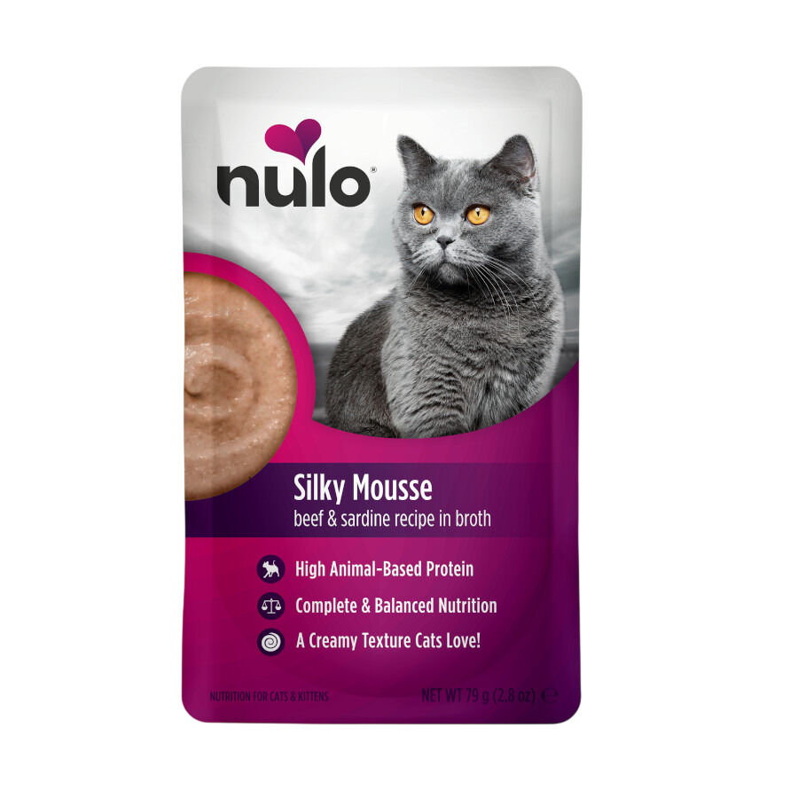 79 g Nulo Silky Mousse Vitela e Sardinha Saquetas para gatos, , large Imagem n&uacute;mero 1
