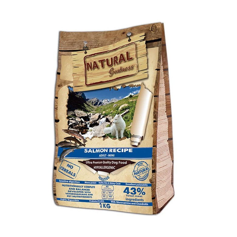 2 kg Natural Greatness Mini Sensitive Ração de salmão para cães,  Imagem número 1 2 kg Natural Greatness Mini Sensitive Ração de salmão para cães, , large Imagem número 1